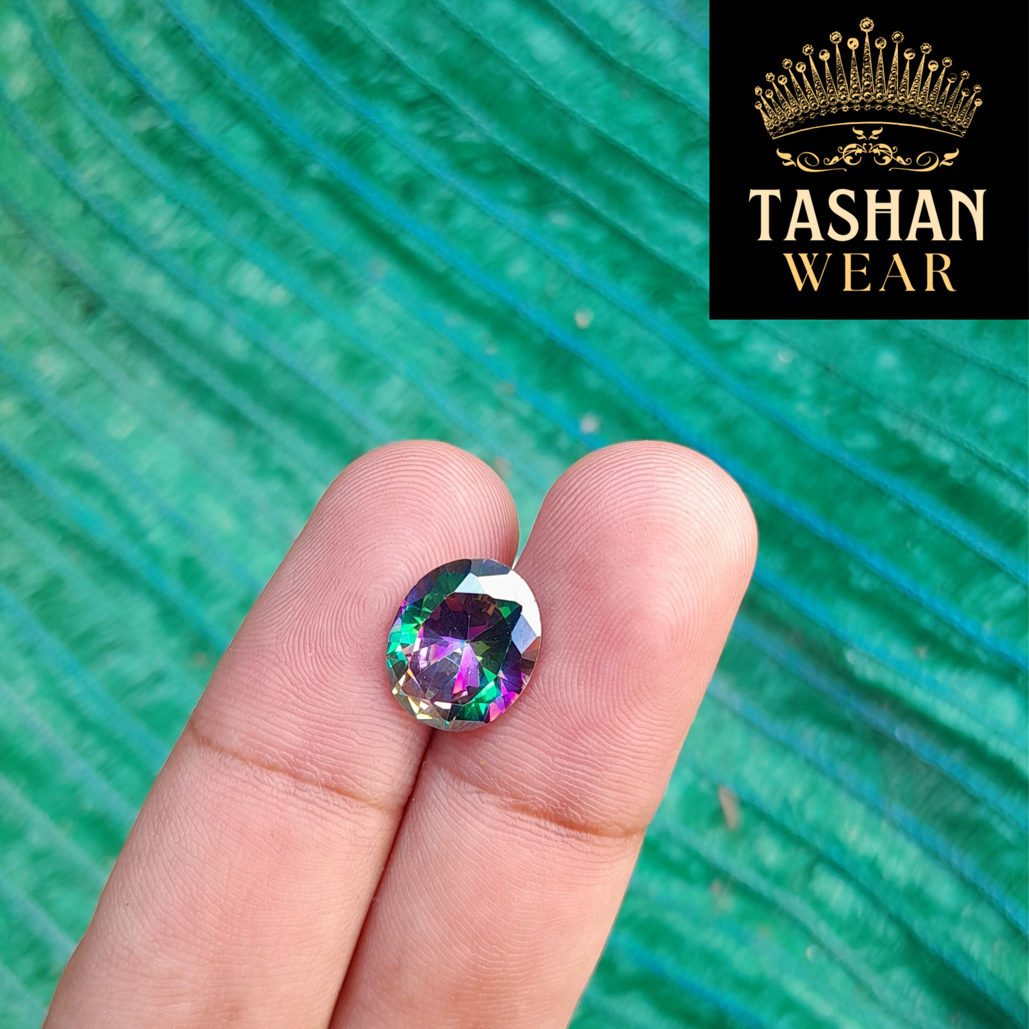 NATURAL EMERALD SIDE MOUNTED ZIRCON SILVER RING SIZE ALL